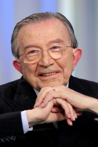 Il potere logora chi non ce l'ha Il potere logora chi non ce l'ha