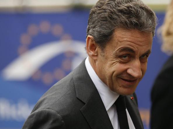 Amministrative Francia: Sarkozy vince, battuta di arresto per Le Pen, Hollande tracolla