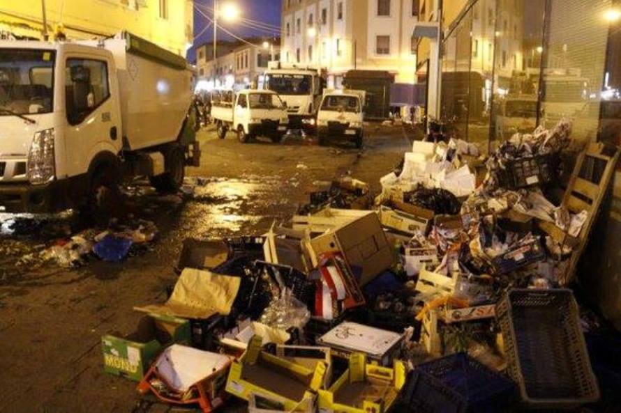 A Livorno rifiuti per le strade