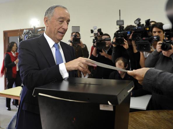 Portogallo, De Sousa nuovo presidente della Repubblica