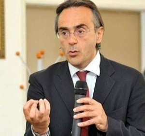 Il consigliere del Csm Morosini "Renzi deve essere fermato". Polemiche.