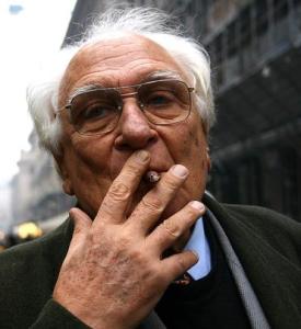 Marco Pannella è morto. Adesso non dovrà più preoccuparsi di dover interrompere il suo sciopero della fame.