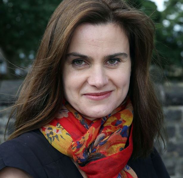 Uk, fanatico pro-Brexit ammazza deputata laburista e forse fa restare la sua nazione nella Ue