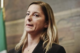 Stipendi parlamentari: dimezzati o legati alle presenze