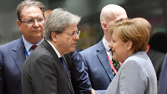 Brexit, la Ue compatta: i 27 approvano all'unanimità le linee per il negoziato