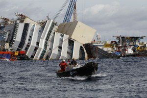 Naufraga la Costa Concordia