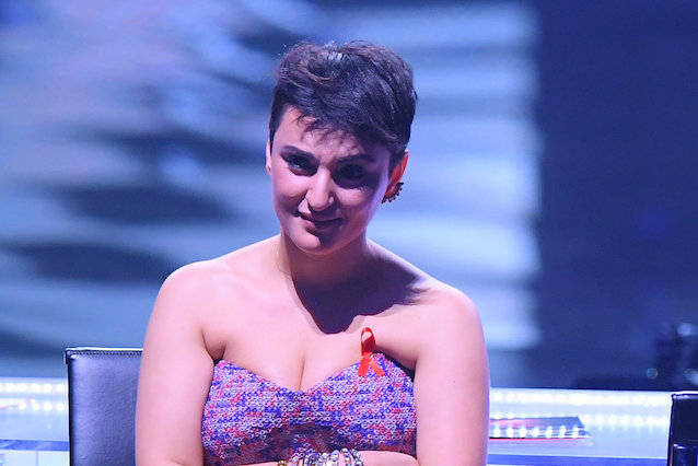 Arisa, via dalla Warner