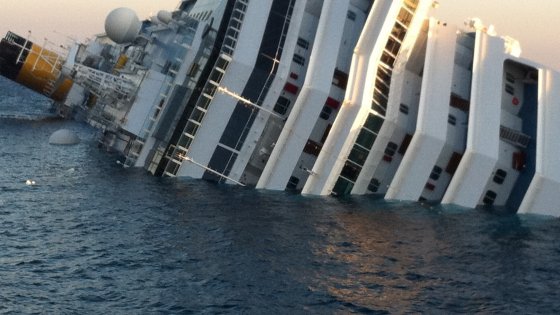 Costa Concordia: confermata condanna di Schettino in appello.