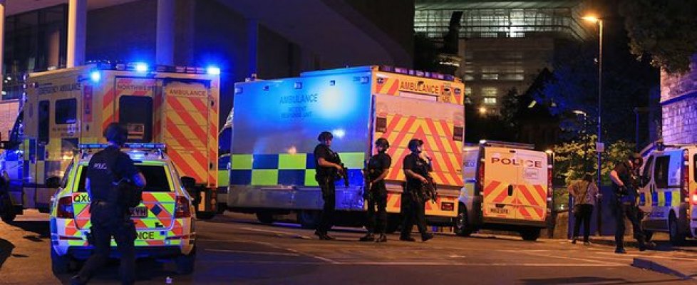 Esplosione al concerto di Ariana Grande