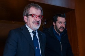 Salvini, scontro con Maroni: «Basta alleanze con Alfano o fuori dalla Lega»