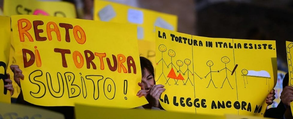 Ddl reato di tortura: è legge