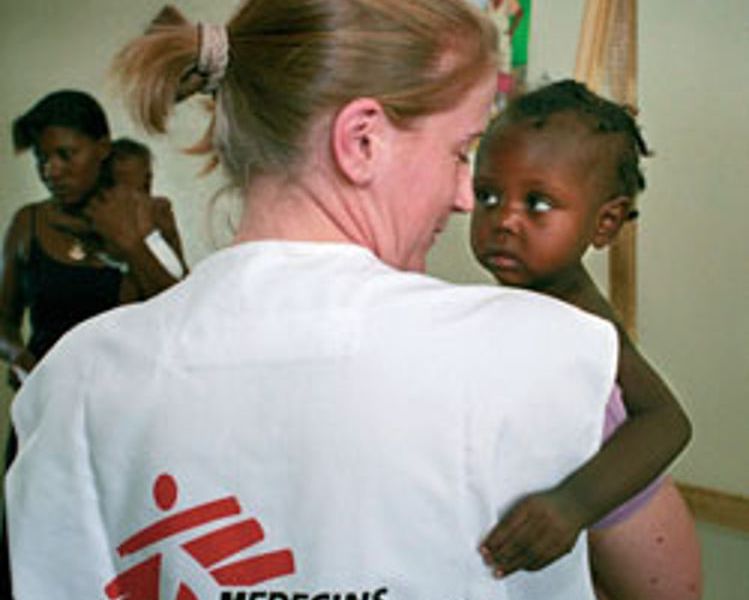 Altre navi favoriscono l'immigrazione clandestina: Msf indagata