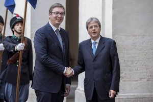 Gentiloni incontra il premier serbo Aleksandar Vucic