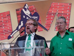 Maroni nuovo segretario della Lega