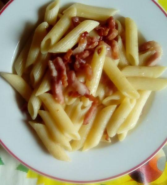 Penne e pancetta
