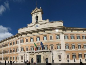 La Camera approva la Legge di Stabilità 2014