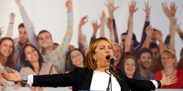 Giorgia Meloni detta a Lega e Fi le sue condizioni: "Programma condiviso, clausola anti inciucio e liste pulite"