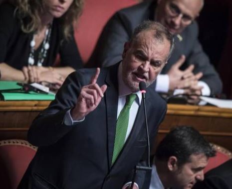 Lega, nuovo simbolo: via la parola Nord.