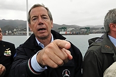 Bersolaso si dimette, Berlusconi respinge le dimissioni