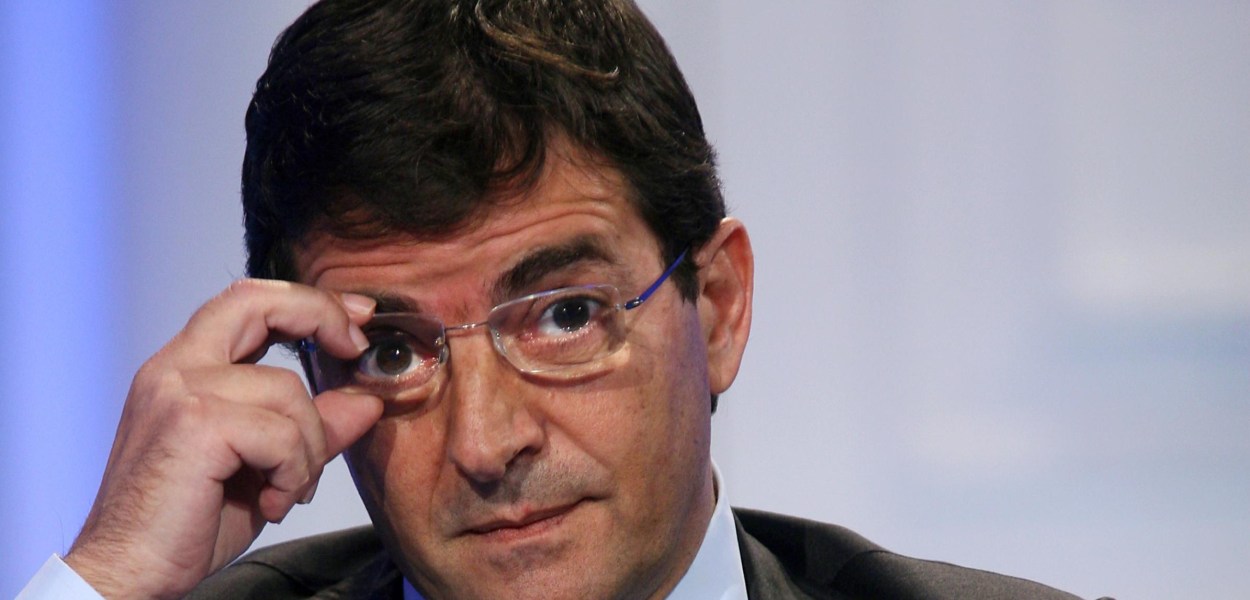 Bocciata la sfiducia a Cosentino