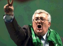 Borghezio provoca scontri a Padova