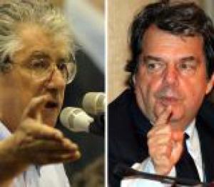 Brunetta non lo sopporta proprio nessuno. Bossi: "Nano non rompere!"
