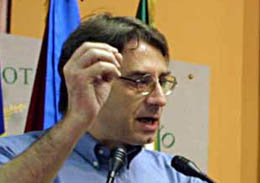 Diliberto: ritiro delle truppe gia' entro l'estate