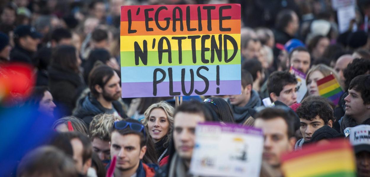Francia, sì definitivo alle nozze gay