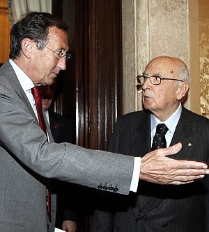 Il Colle: "Berlusconi dica se può andare avanti"