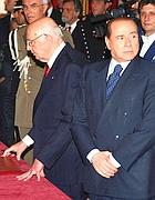 Il governo sfida Napolitano e vara il ddl Englaro