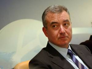 Mantovano si dimette: «Troppi immigrati a Manduria»