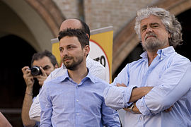 Movimento 5 Stelle, Grillo caccia Giovanni Favia