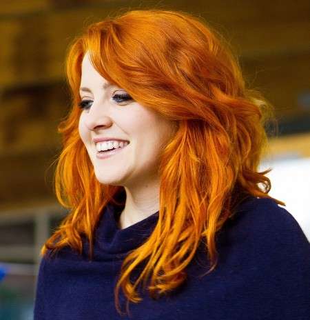 Noemi, da X-Factor alla serie A "Mi ha chiamato Vasco Rossi"