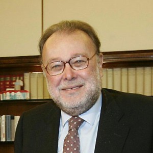 Petruccioli: "Per la Rai sogno Biagi e Santoro ma l'emergenza sono calcio e quiz"