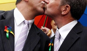 Portogallo: ok alla celebrazione di matrimoni Gay