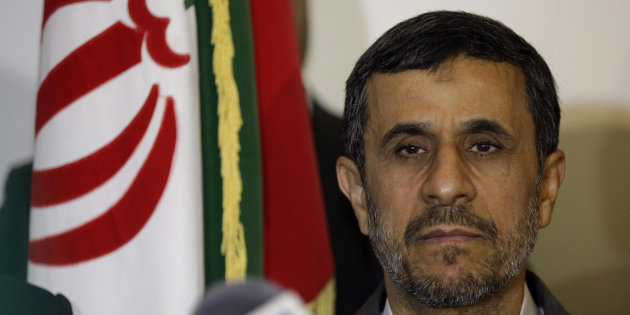 Scaricato dai Pasdaran, Ahmadinejad finisce in carcere