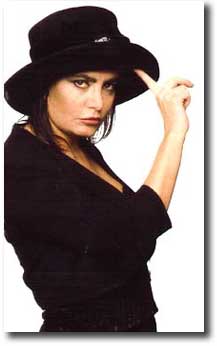 Una persona che non sa nascondersi