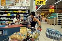 Alle Coop di Bari, Carpi e Ferrara in vendita i primi farmaci da banco.