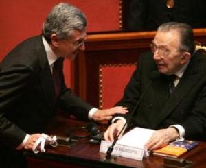 Andreotti elegia D'Alema su missione in Libano