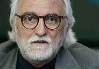 Autostrade, il limite dei 120 kmh "su alcuni tratti e in fasce orarie"