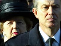 Blair evita la fine della Thatcher
