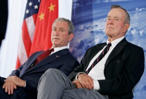 E sul Medio Oriente i due Bush litigano tra loro
