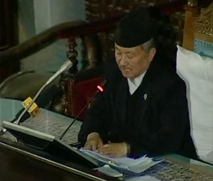 Il Nepal abolisce la monarchia