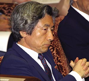 L'ex premier Koizumi si trasferisce in Italia
