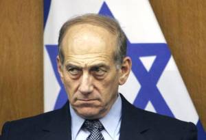 Olmert: "Possibile azione militare contro Iran"