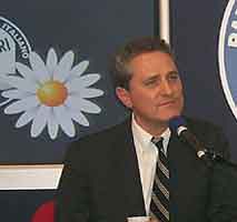 Rutelli: «Chiesa perplessa su quanto facciamo. Basta superficialità, l’Unione deve parlare ai cattolici».