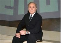 Santoro, "Prodi come Berlusconi: odia l'informazione libera"