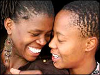 Sudafrica, il matrimonio è (anche) gay