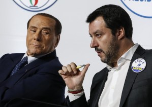 Berlusconi: 'Felice per Salvini ma sarò il regista del centrodestra'. Salvini: 'Centrodestra salirà compatto al Colle'