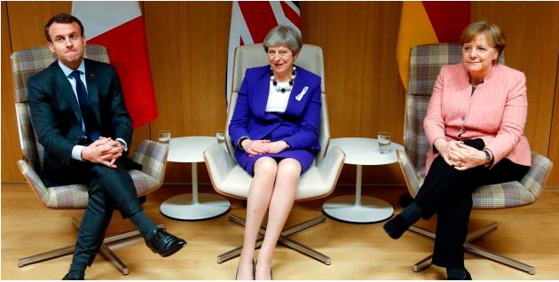 Merkel, Macron e May: "Stop ai dazi Usa o L'Europa si difenderà"